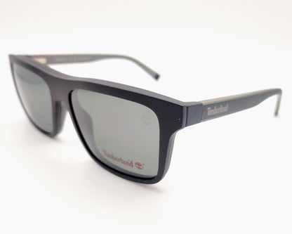 gafas de vista timberland tb5008 002 con clip solar magnético un diseño práctico y versátil que combina estilo y funcionalidad la montura ligera de forma cuadrada que permite un ajuste cómodo mientras que el clip solar con lentes polarizadas se acopla fácilmente con imanes ofreciendo una solución perfecta para la vida diaria