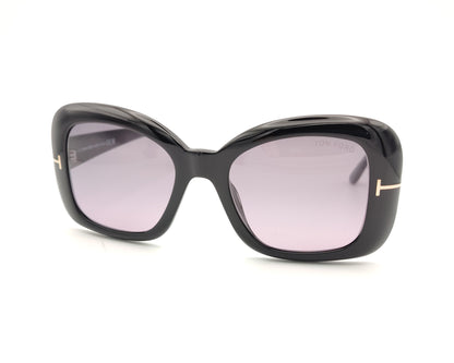 gafas de sol tom ford negras oversize con lentes violetas y detalle metálico en las varillas