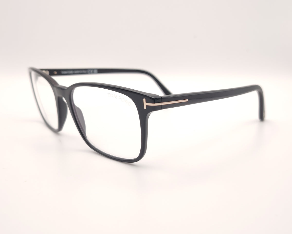 gafas tom ford tf5831 001 negras rectangulares con detalle metálico en t