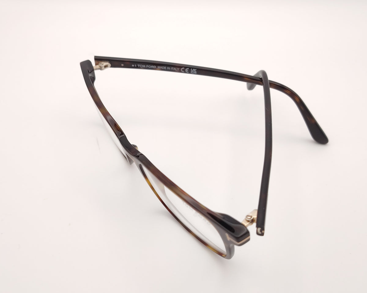 gafas tom ford tf5831 en pasta carey rectangulares con detalle metálico en t