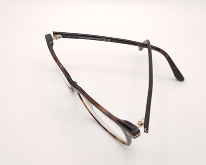 gafas tom ford tf5831 en pasta carey rectangulares con detalle metálico en t