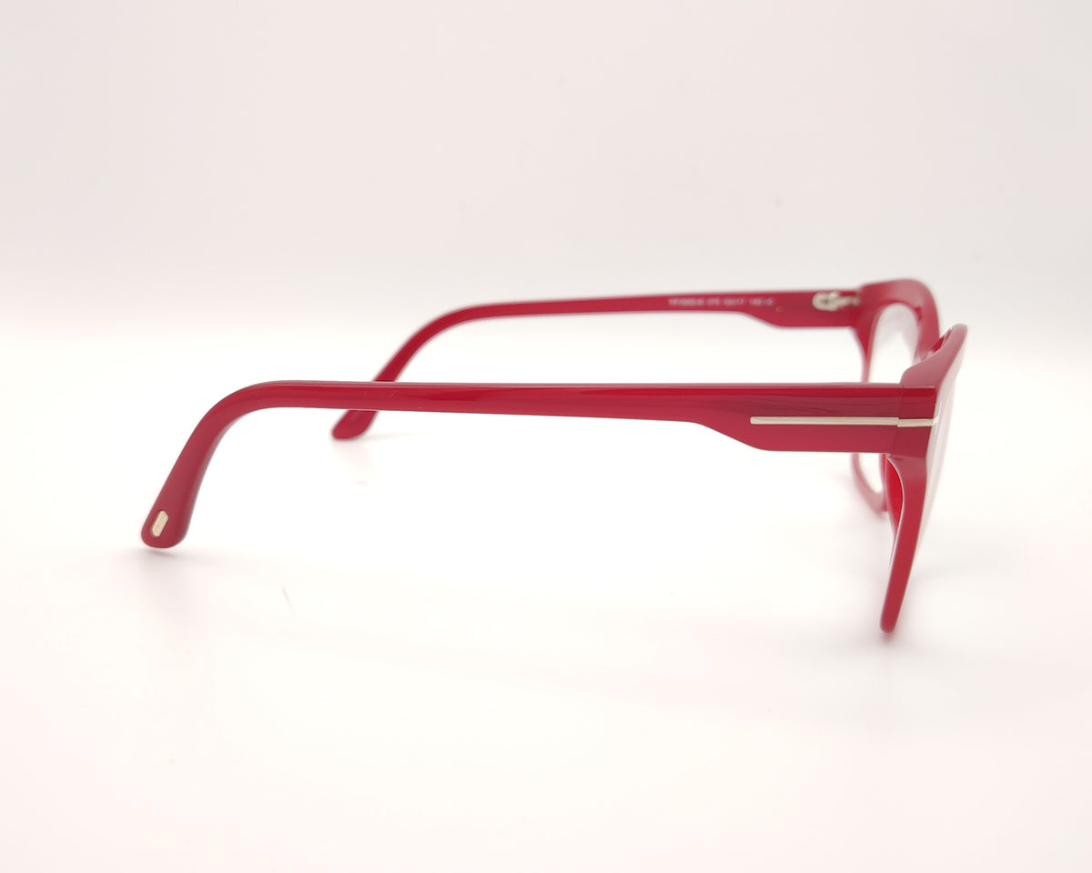 gafas graduadas tom ford tf5965 075 de acetato rojo brillante con forma cat eye geométrica y detalles metálicos en las varillas