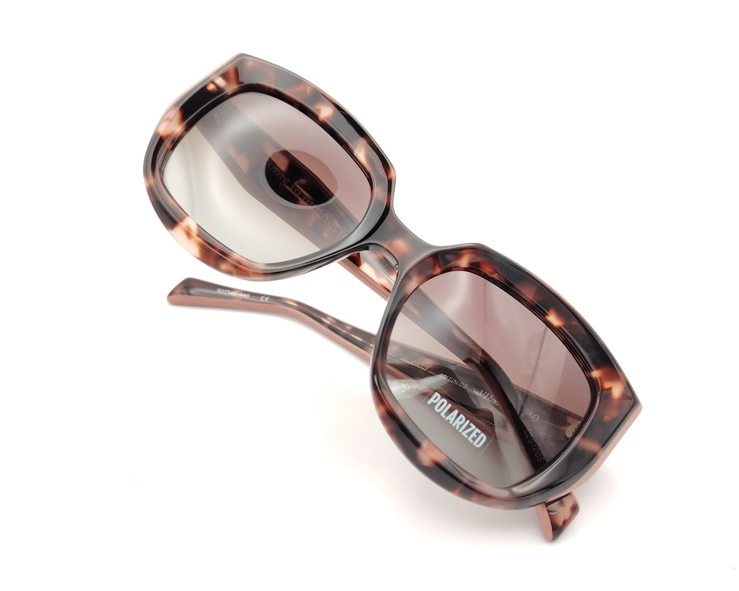 gafas de sol polarizadas en color carey y rosa empolvado con lentes degradadas marrones