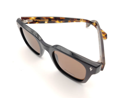 gafas de sol polarizadas negras con varillas carey y lentes marrones