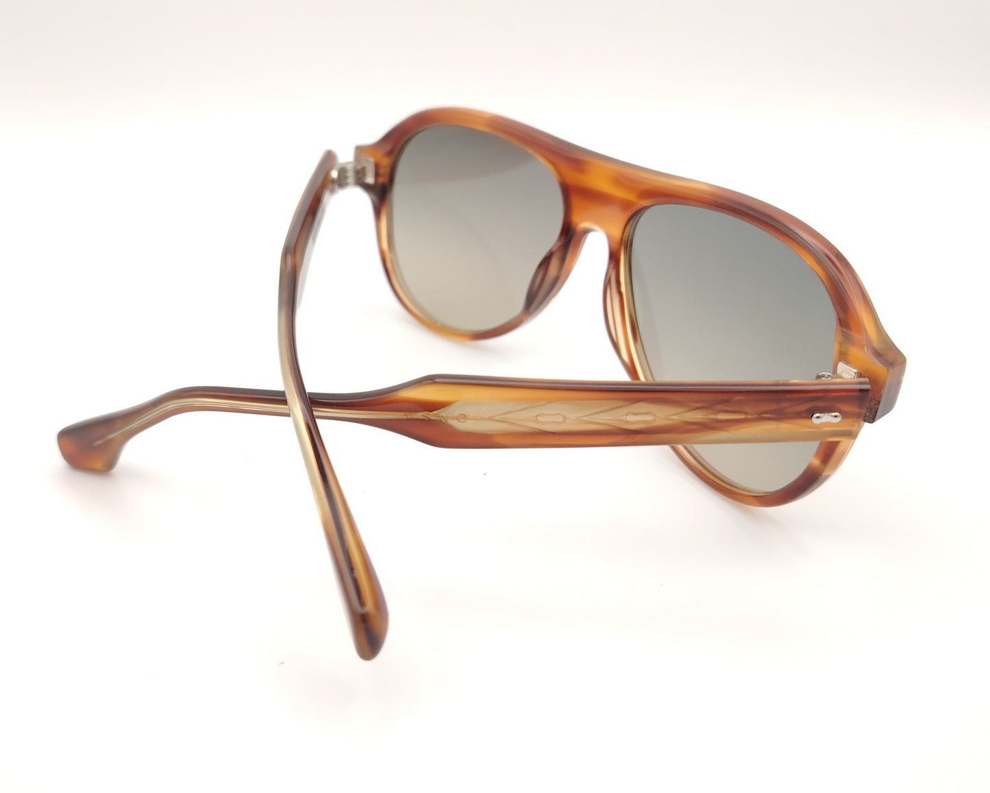 VISIONARIO JAMES 03 (3)