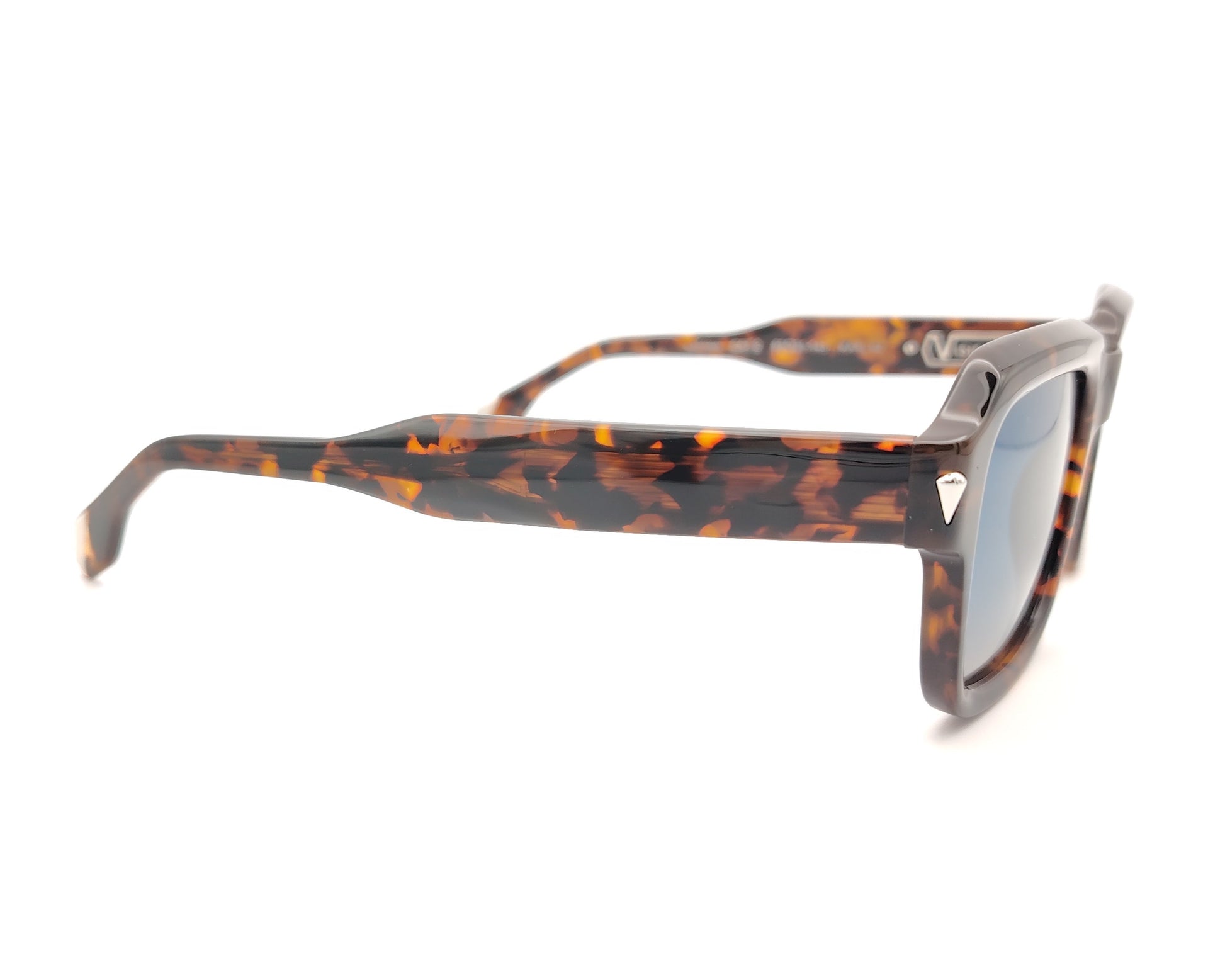 VISIONARIO KARL 02 (3)