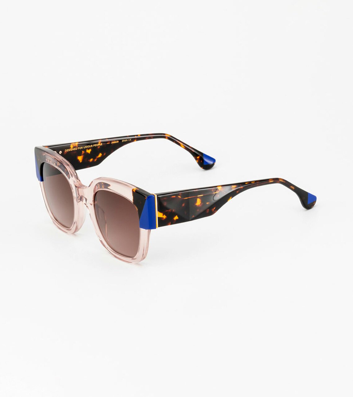 gafas de sol en pasta rosa traslúcido on detalles en azul y carey