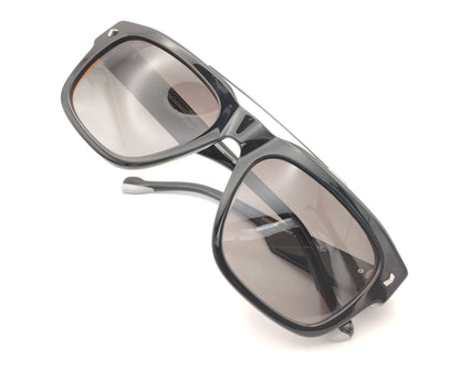 gafas de sol cuadradas oversize en acetato negro con doble puente y lentes gris degradado