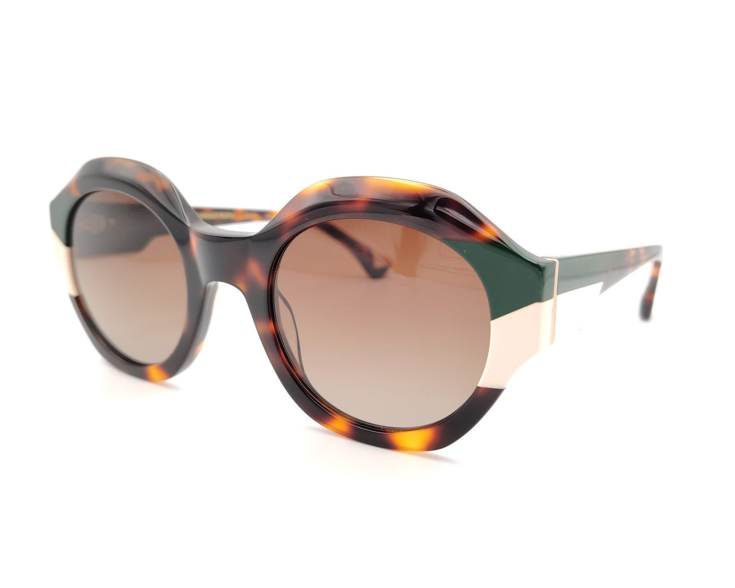 gafas de sol redondas carey con detalles en verde oscuro y crema en los extremos